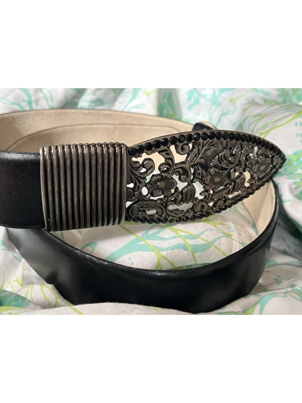 Leather Belt Floral Metal Buckle Black & Silver Adjustable To 38” 1 Missing Gem